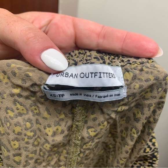 Urban Outfitters Leopard Pull On Pants - Picture 7 of 10